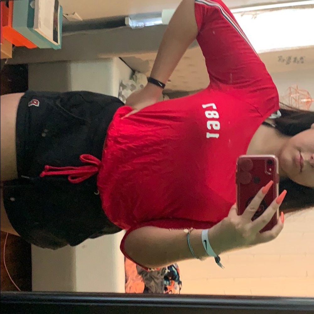 red shirt